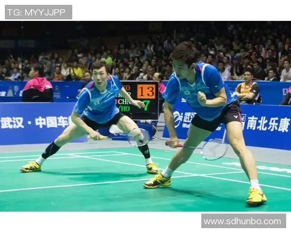 杭州羽毛球队区域防守战术解析与实战应用探讨