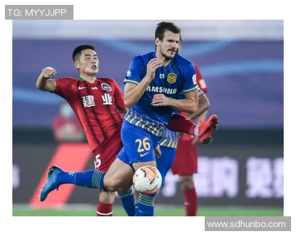 重庆篮球队技术争议引发热议球迷与专家各执己见探讨战术与裁判判罚