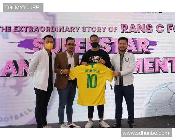 巴厘岛足球明星的成长之路与辉煌成就揭秘